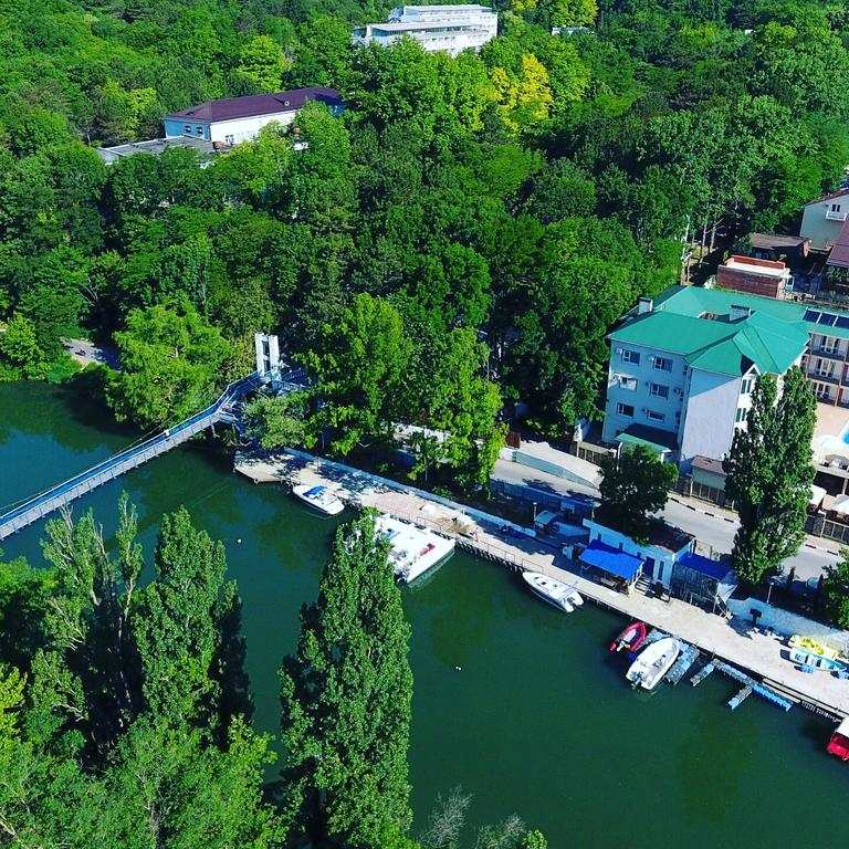 Гостиница Адель Архипо-Осиповка